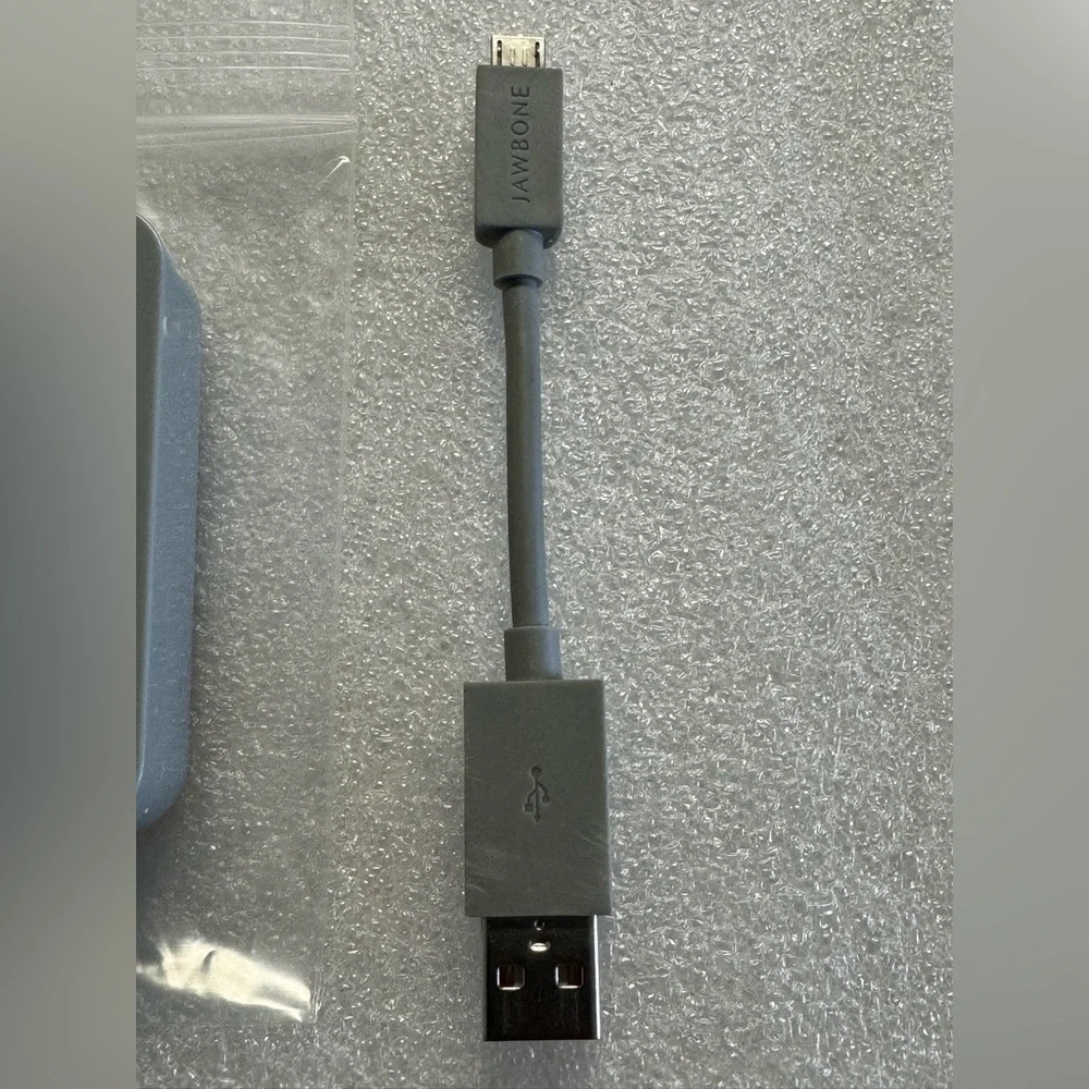 Original Jawbone SPA-K901 AC Adapter 5V 550mA Power Supply Charger - Used - Picture 3 of 5